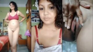 क्यूट लड़की ने मम्मा की साड़ी, ब्रा-पैंटी पहनकर दिखाई अपनी वर्जिन चूत